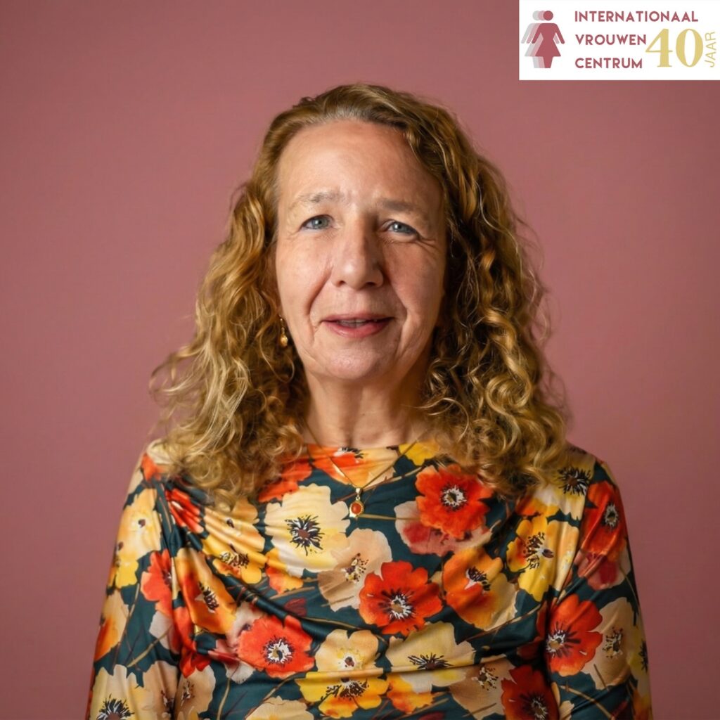 Lezing over vrouwenveiligheid door directeur Internationaal Vrouwen Centrum tijdens thematische week in Dijk en Waard